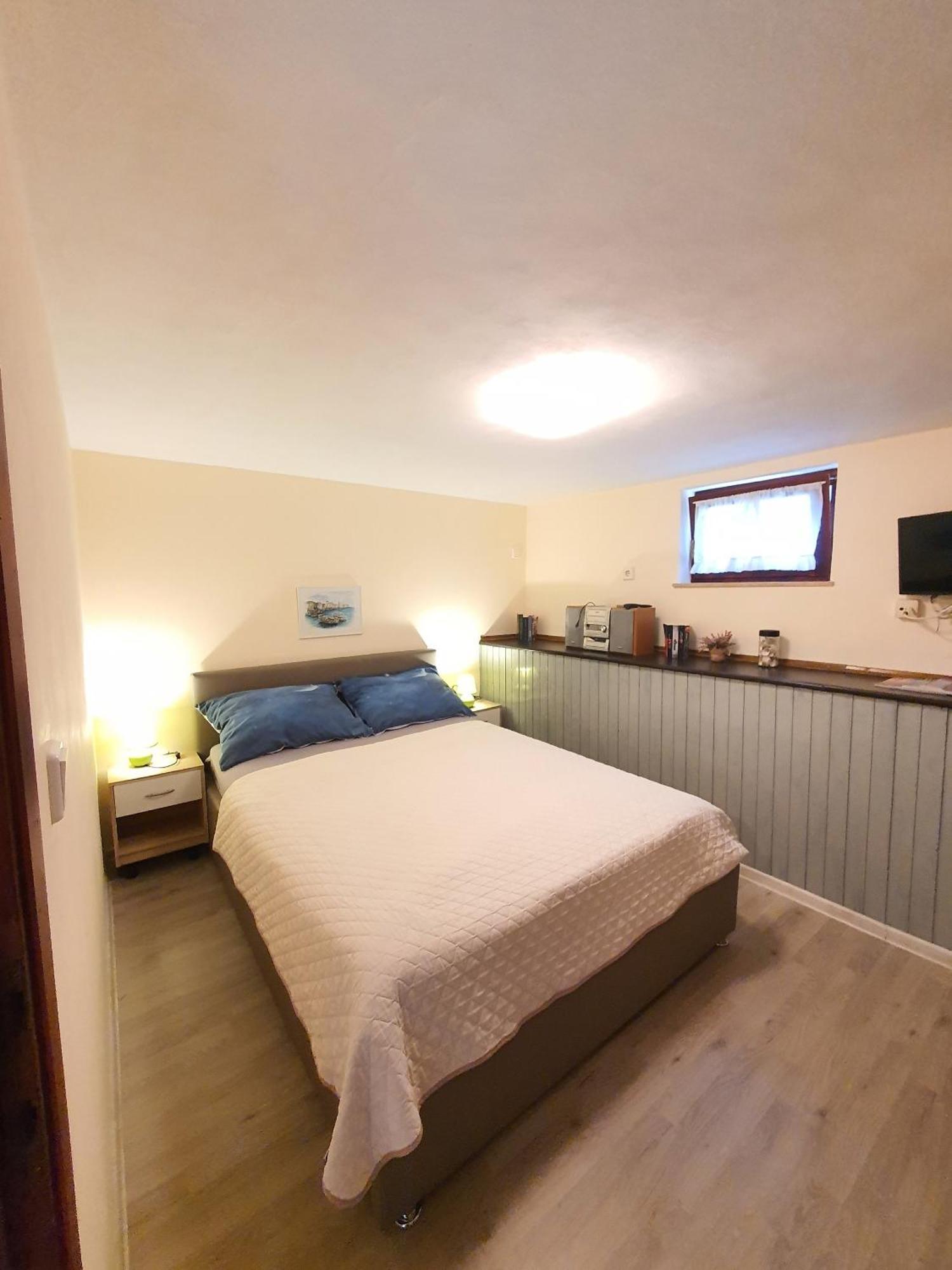 Apartments With A Parking Space Opric, Opatija - 7728 Lovran Quarto foto